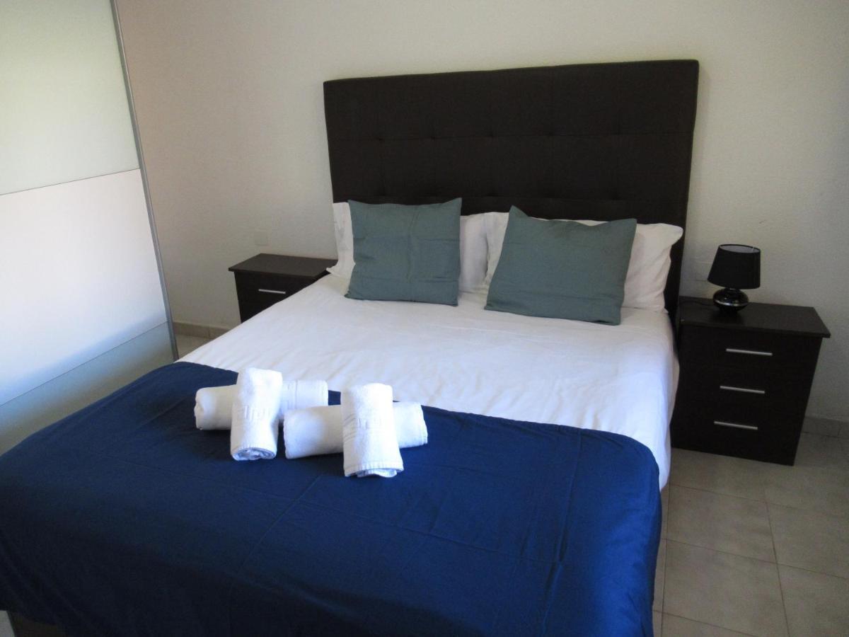 קורלחו Garden Relax Apartments, By Comfortable Luxury מראה חיצוני תמונה