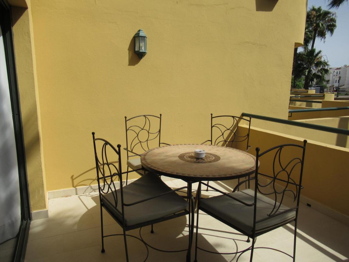 קורלחו Garden Relax Apartments, By Comfortable Luxury מראה חיצוני תמונה